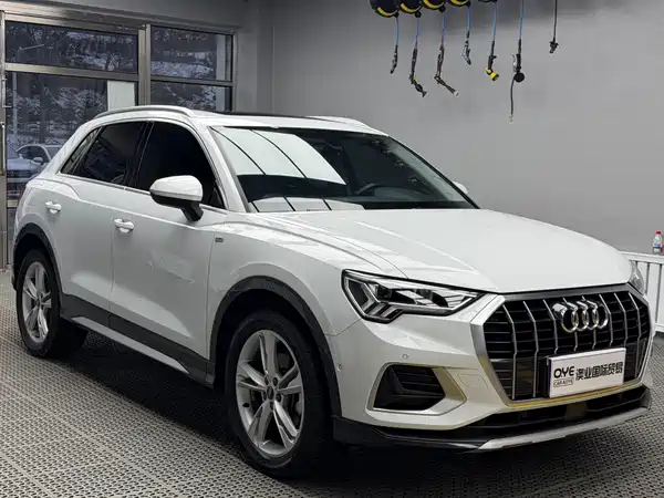 Audi Q3 2022