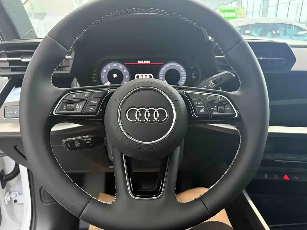Audi A3 2022 — фото 12
