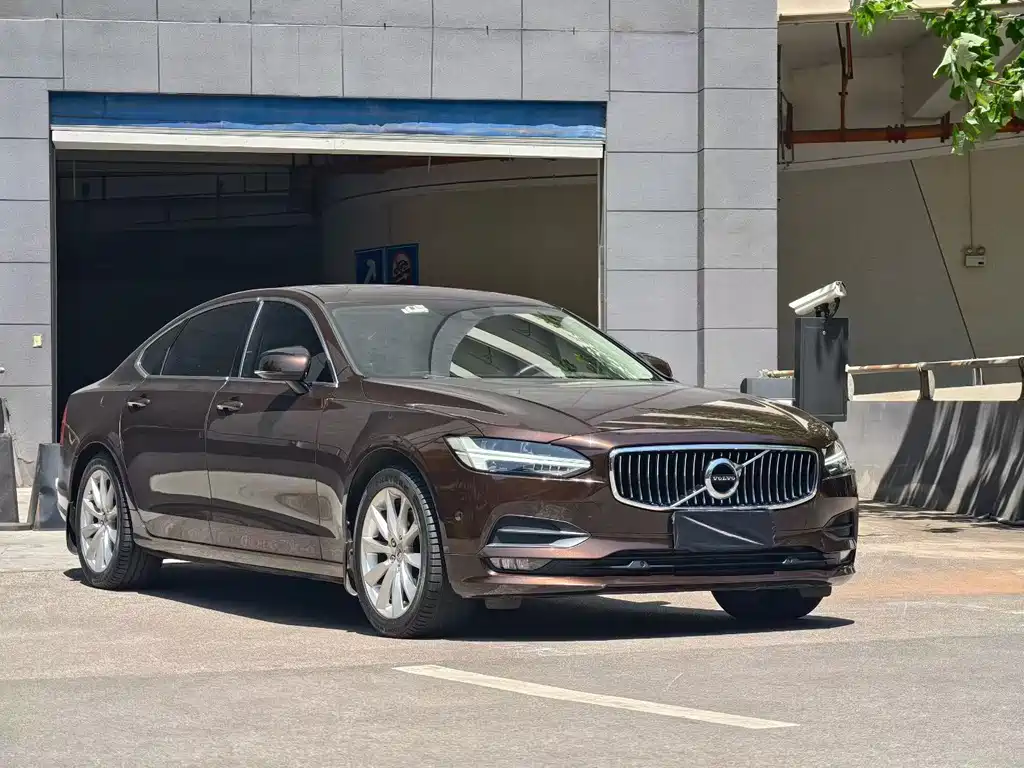 Volvo S90 2017 — фото 3