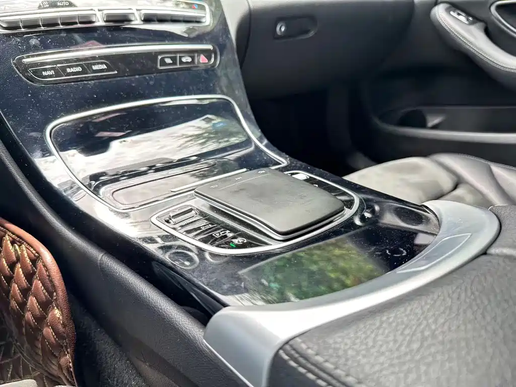 Mercedes-Benz C-Class 2019 — фото 13