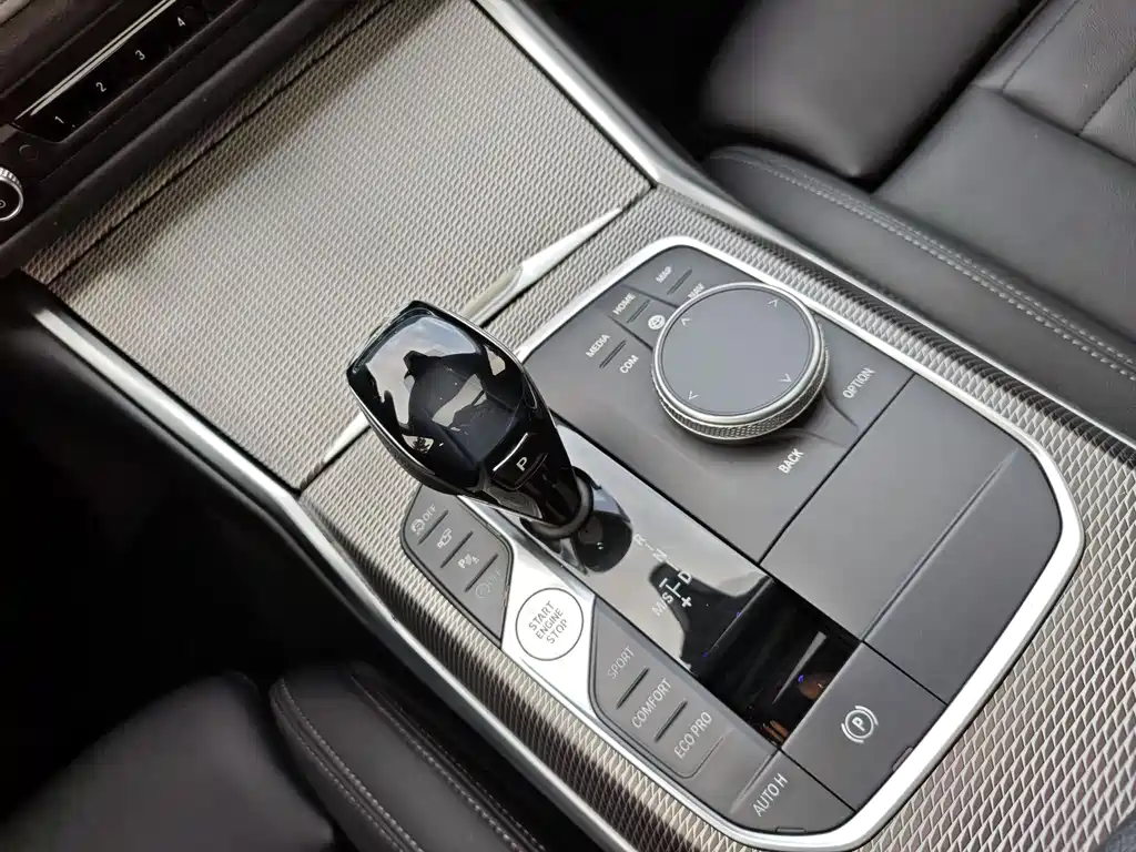 BMW 3 Series 2020 — фото 12