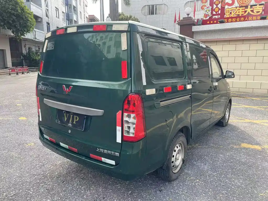 Wuling Rongguang V 2017 — фото 5