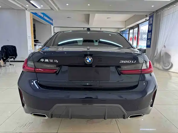 BMW 3 Series 2023