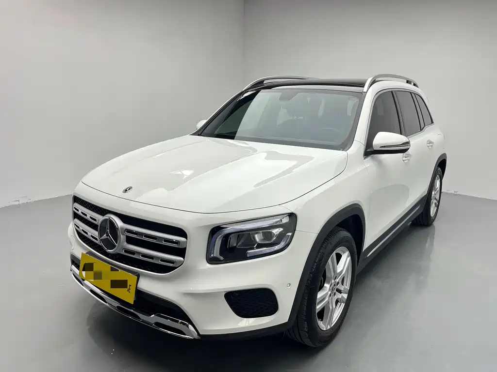 Mercedes-Benz GLB 2023 — фото 1