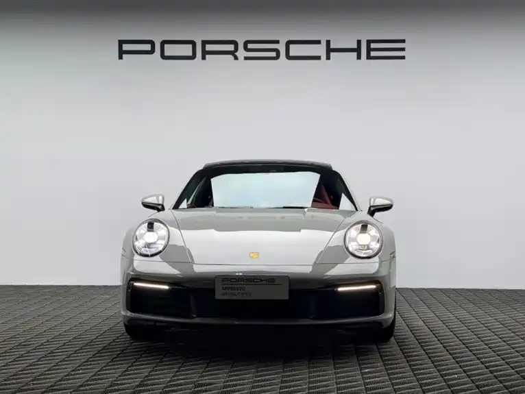 Porsche 911 2023 — фото 2