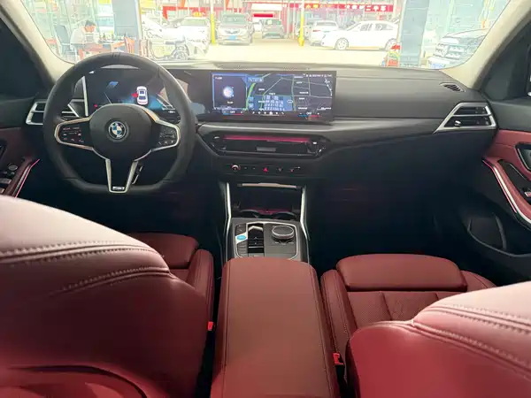 BMW i3 2025