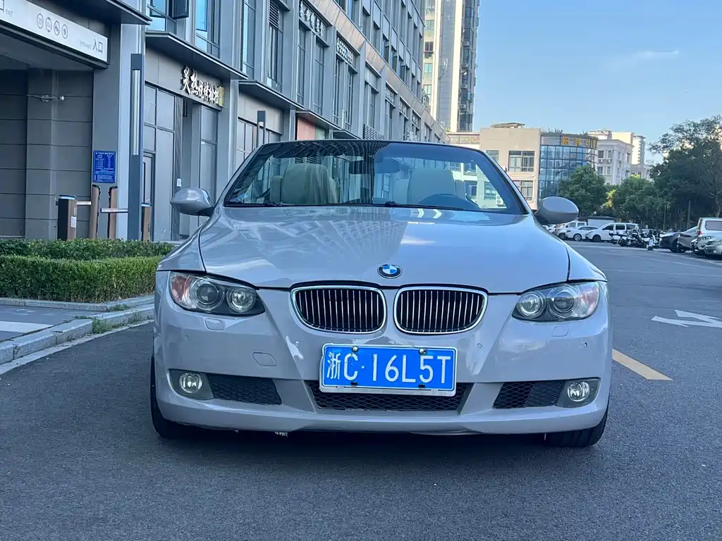 BMW 3 Series 2009 — фото 11