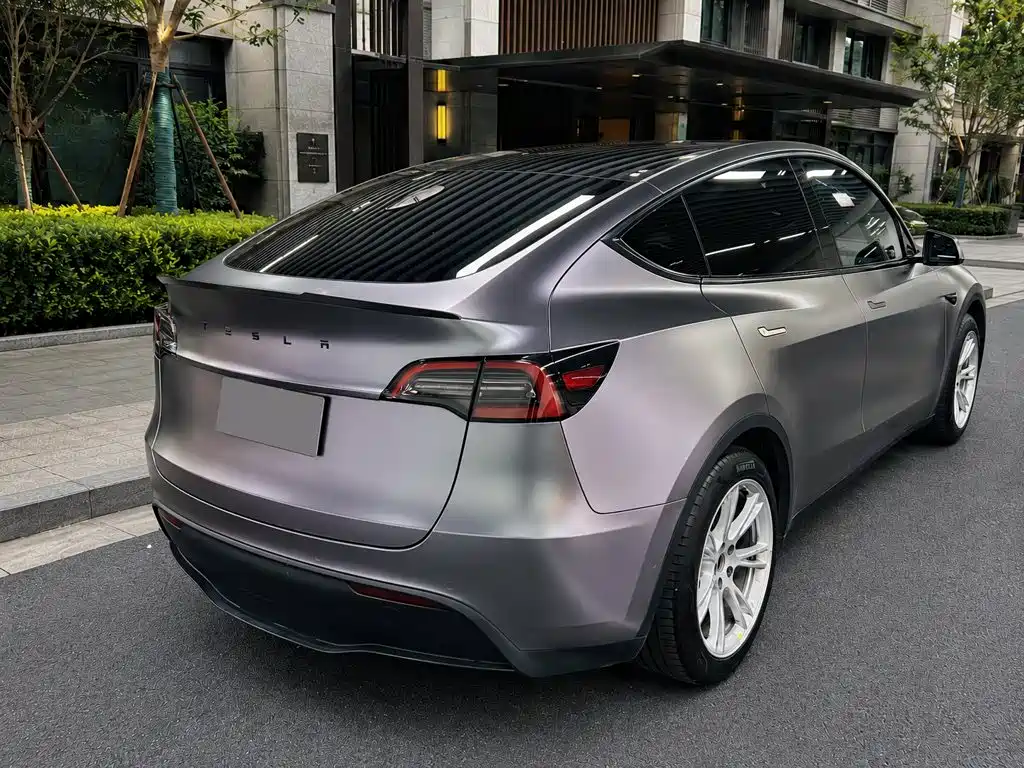 Tesla Model Y 2023 — фото 5