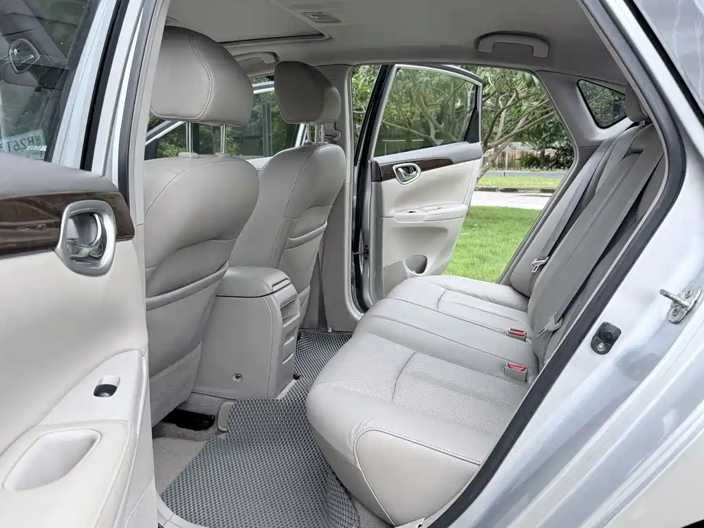 Nissan Sylphy 2013