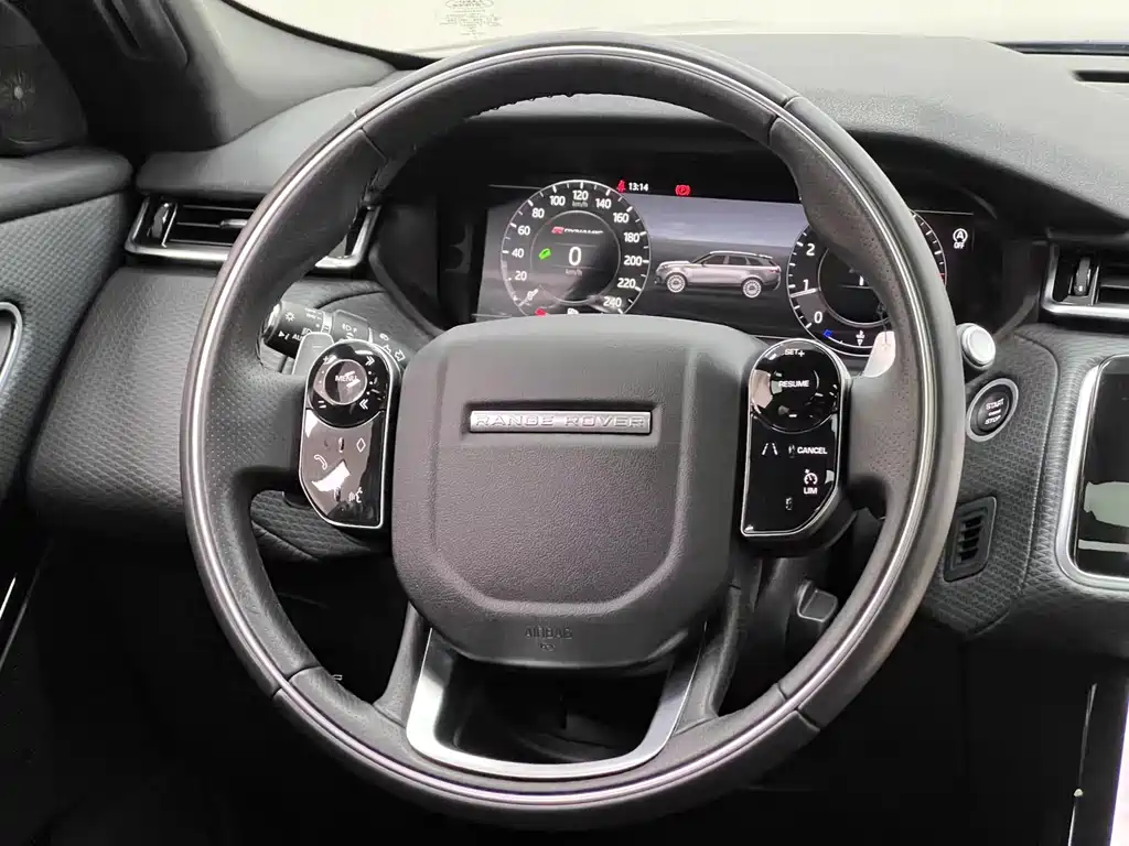 Land Rover Range Rover Velar 2018 — фото 28