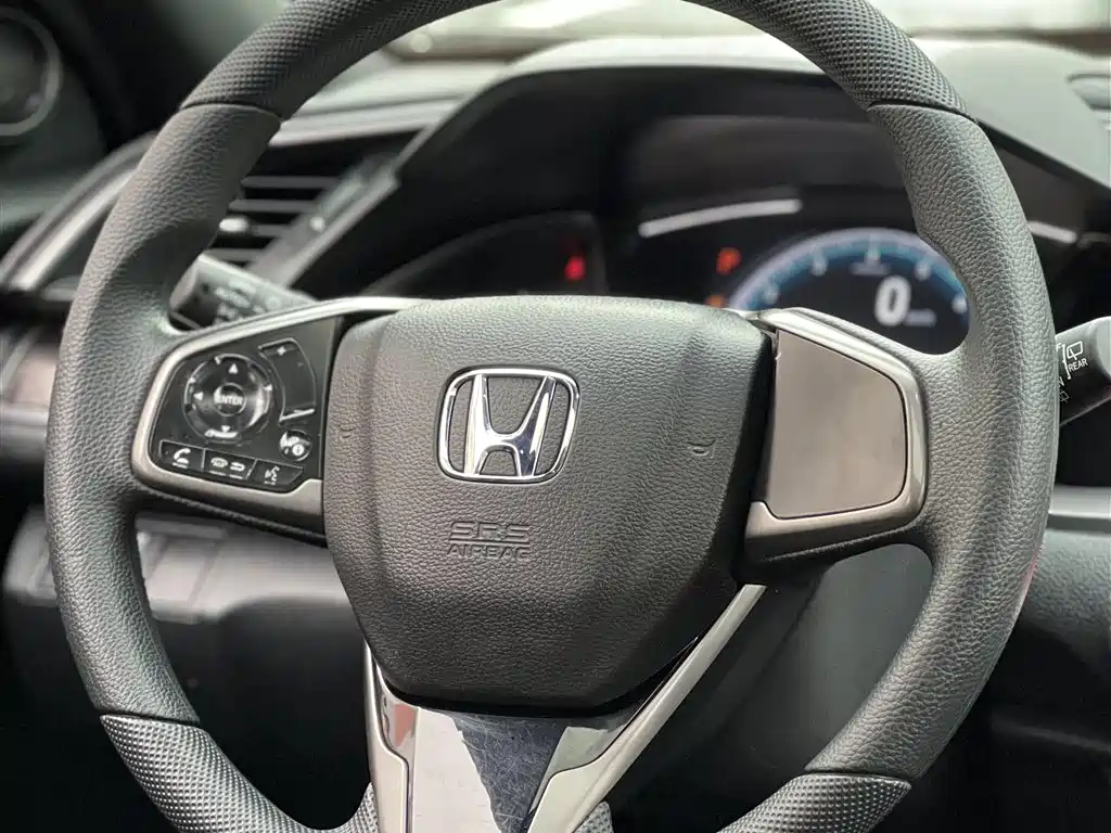 Honda Civic 2020 — фото 13