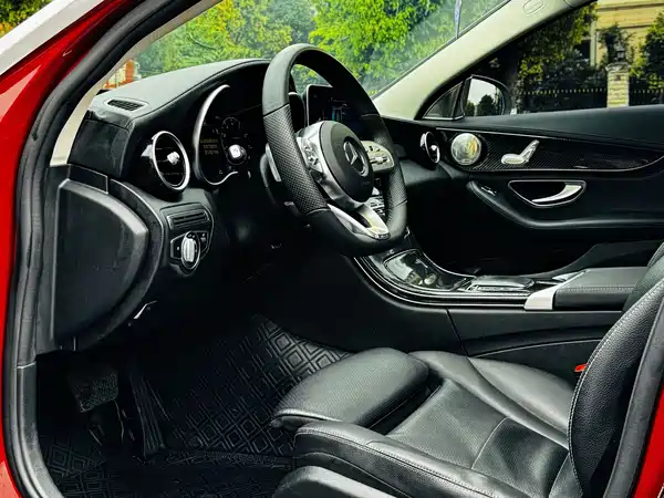 Mercedes-Benz C-Class 2020