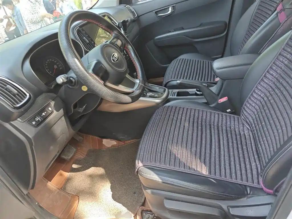Kia KX3 2015 — фото 11