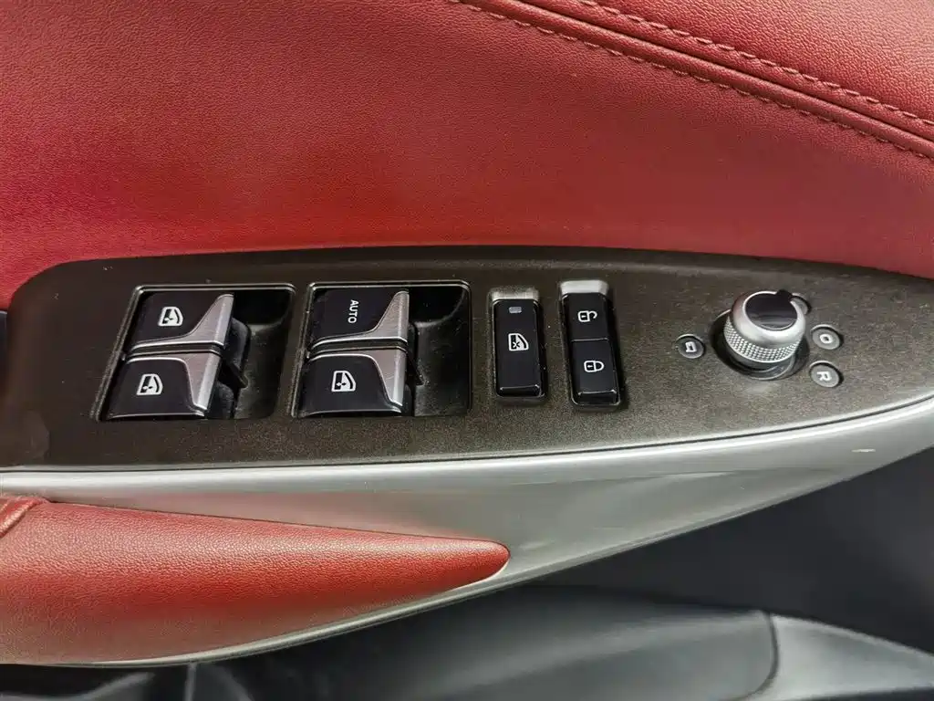 Changan CS75 PLUS 2020 — фото 9