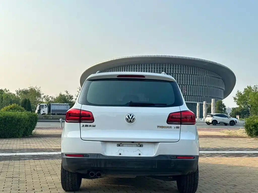 Volkswagen Tiguan 2014 — фото 5