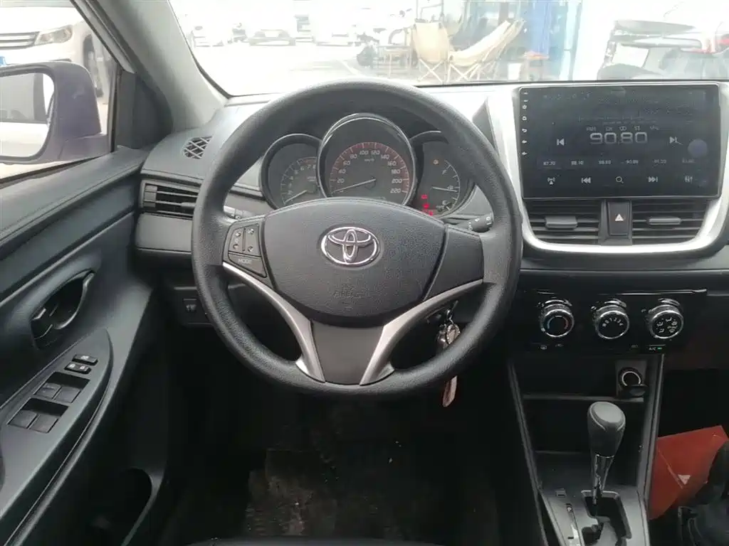 Toyota Vios FS 2020 — фото 11
