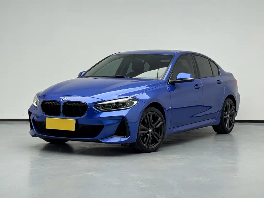 BMW 1 Series 2019 — фото 1