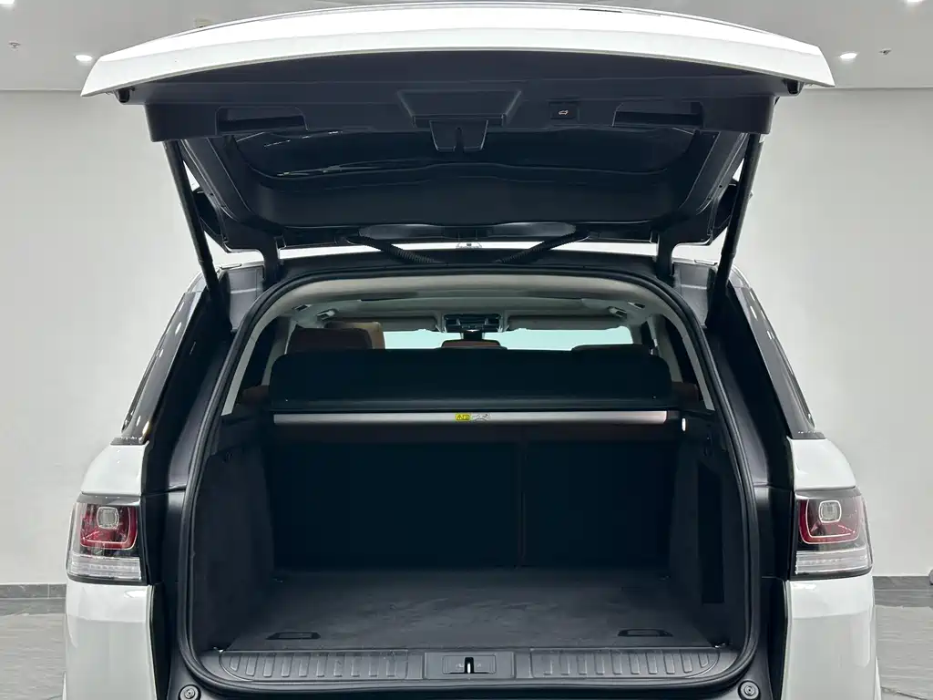 Land Rover Sport 2015 — фото 19