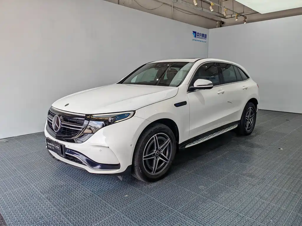 Mercedes-Benz EQC 2021