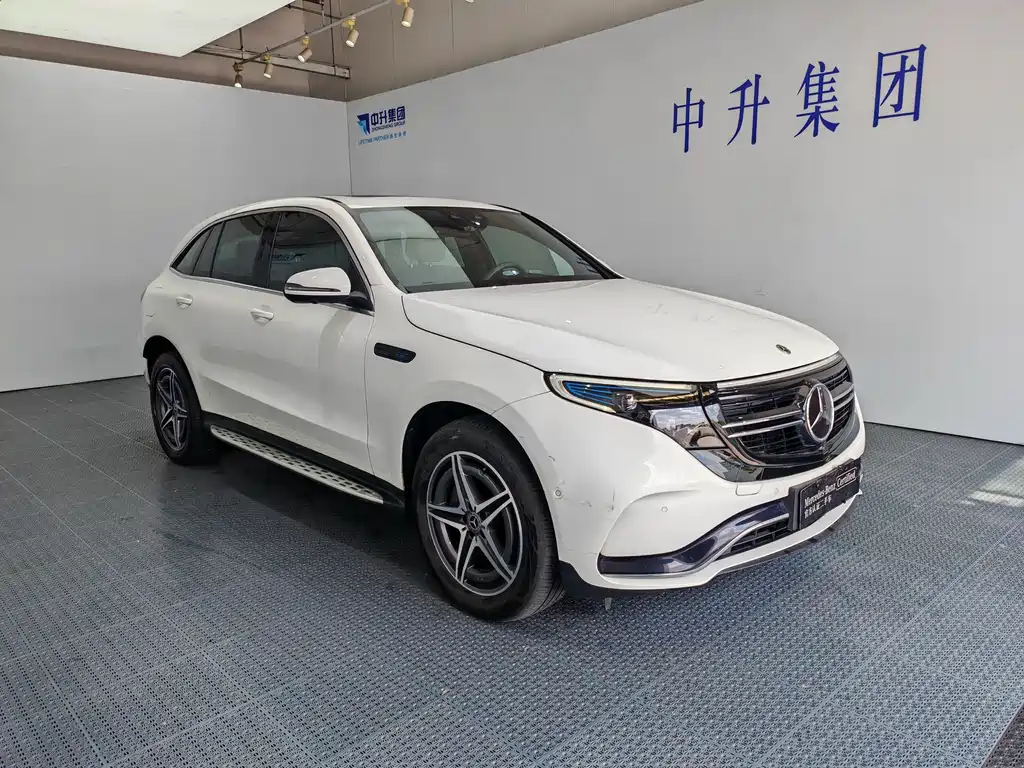 Mercedes-Benz EQC 2021 — фото 3
