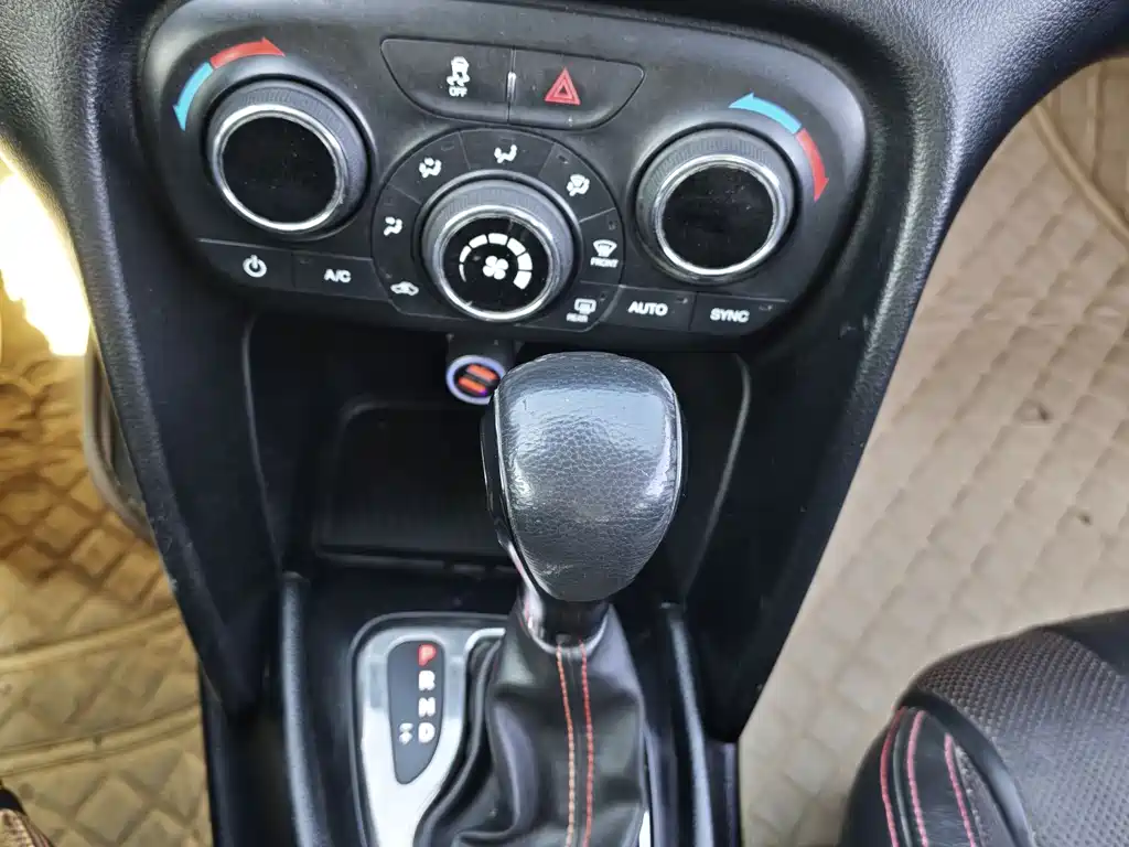 Fiat Viaggio 2015 — фото 10