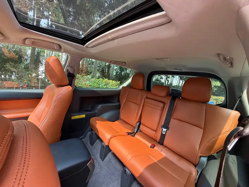 Toyota Prado 2015 — фото 15