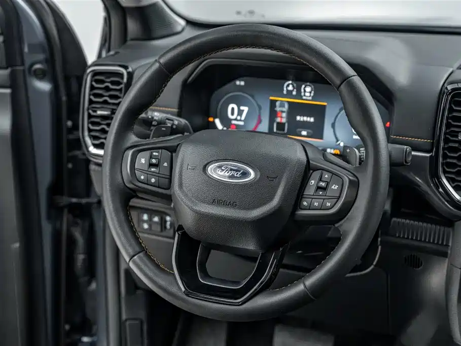 Ford Ranger 2025 — фото 28
