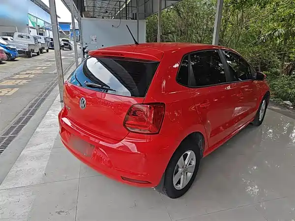 Volkswagen Polo 2016