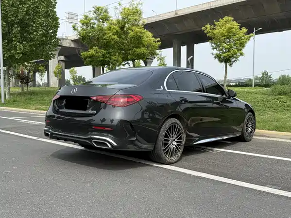 Mercedes-Benz C-Class 2022