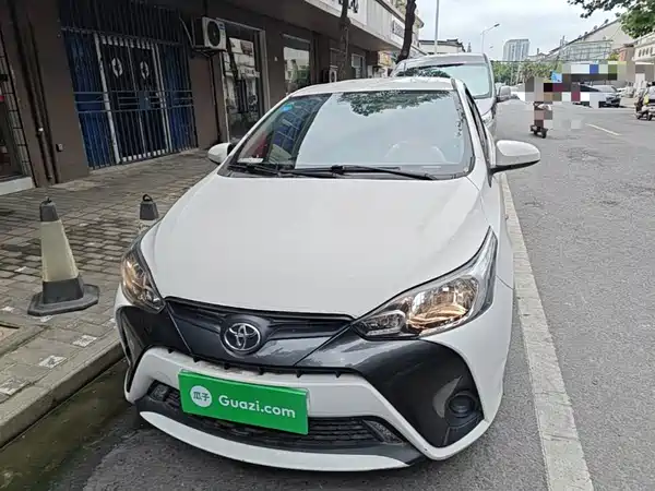 Toyota Yaris L 2017