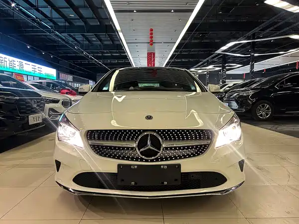 Mercedes-Benz CLA 2017