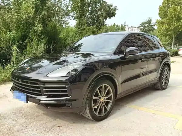 Porsche Cayenne 2023