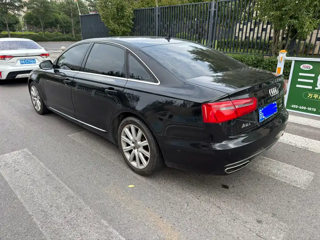 Audi A6L 2014 — фото 10