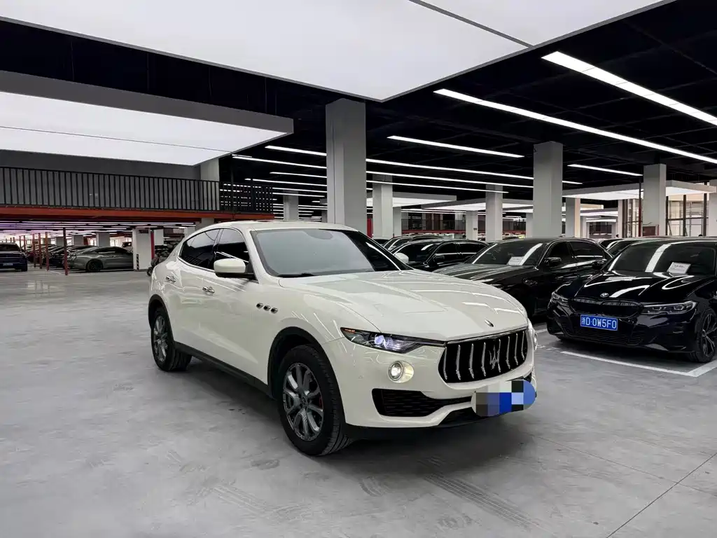 Maserati Levante 2018 — фото 3