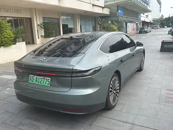 NIO ET7 2023