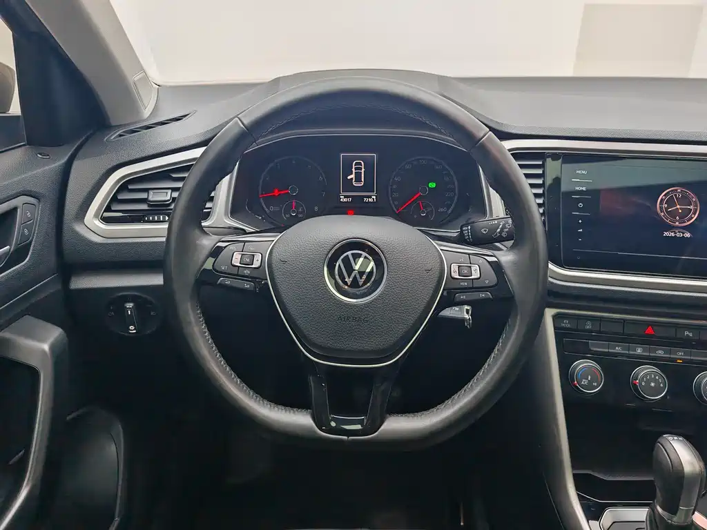 Volkswagen T-Roc 2021 — фото 16