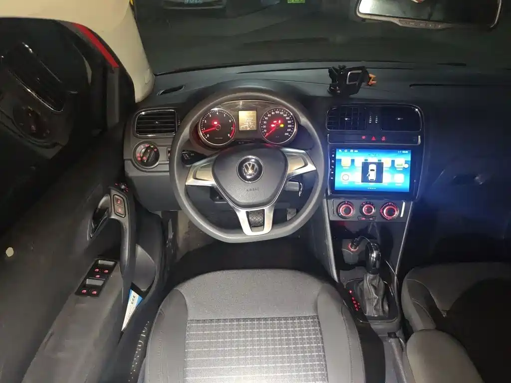 Volkswagen Polo 2014
