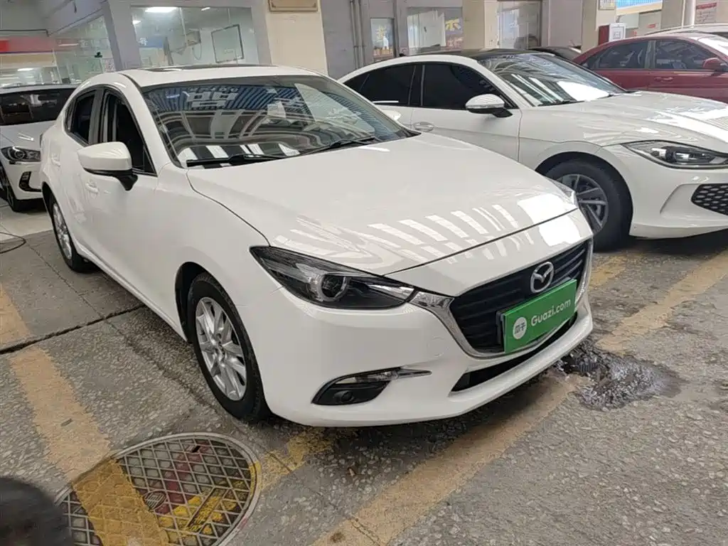 Mazda 3 Axela 2017 — фото 4