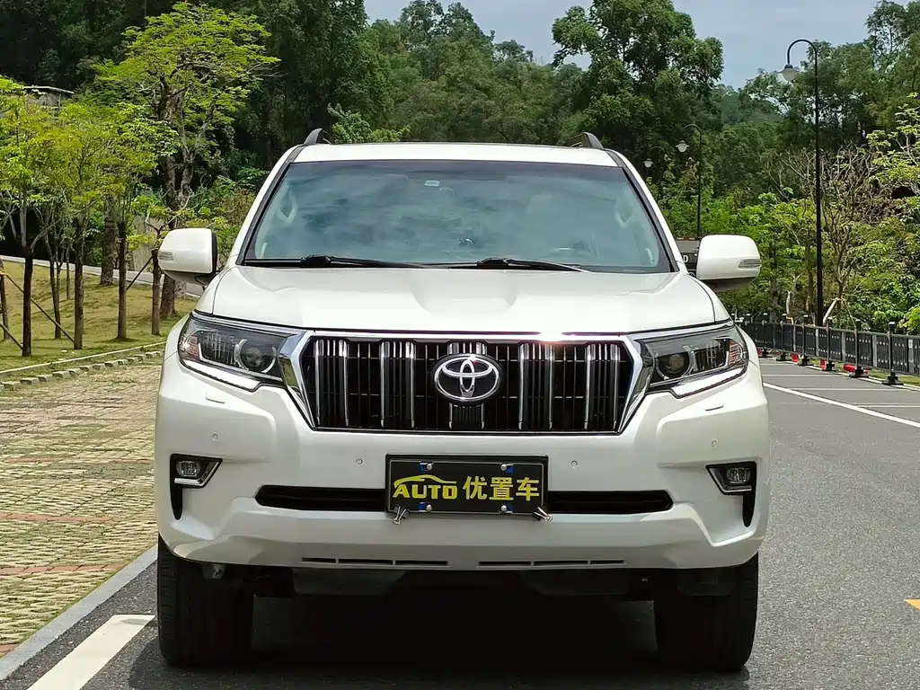 Toyota Prado 2019