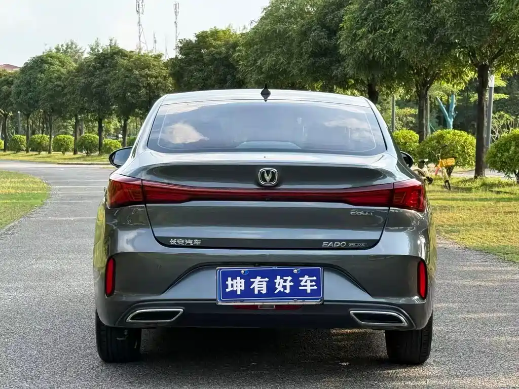 Changan Eado 2022 — фото 4
