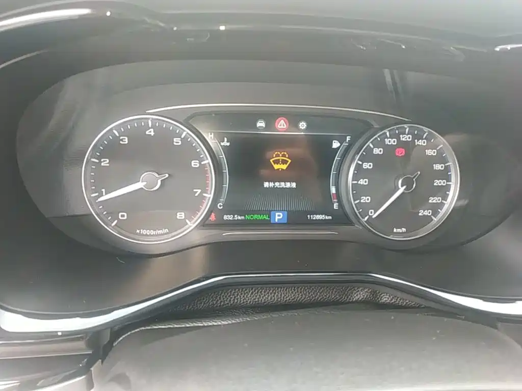 GAC Trumpchi M8 2018 — фото 12