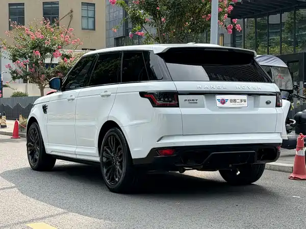 Land Rover Range Rover Sport 2013