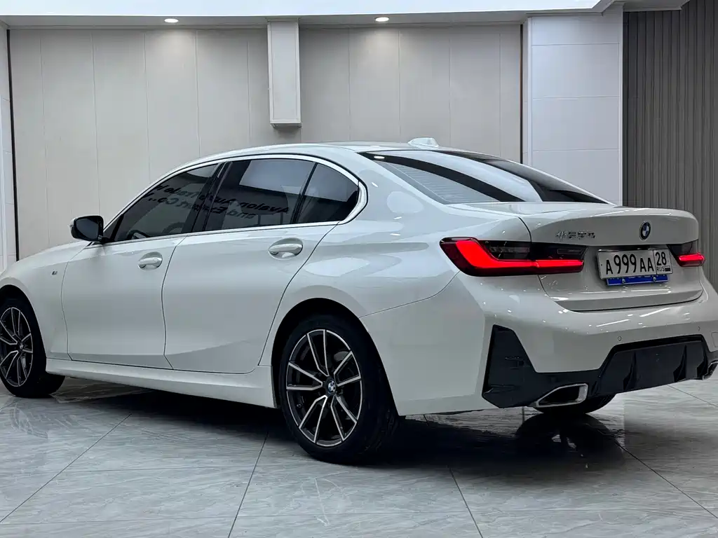 BMW 3 Series 2023