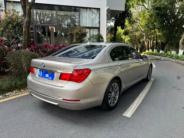 BMW 7 Series 2013