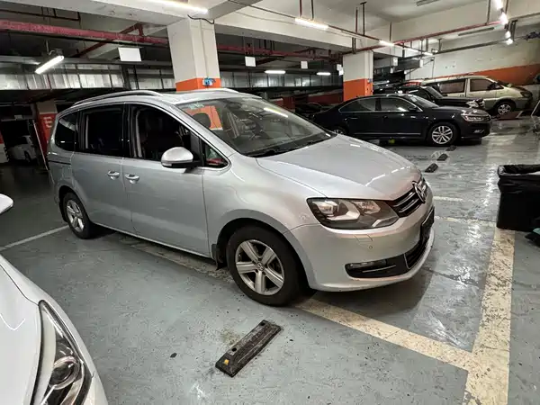 Volkswagen Sharan 2013