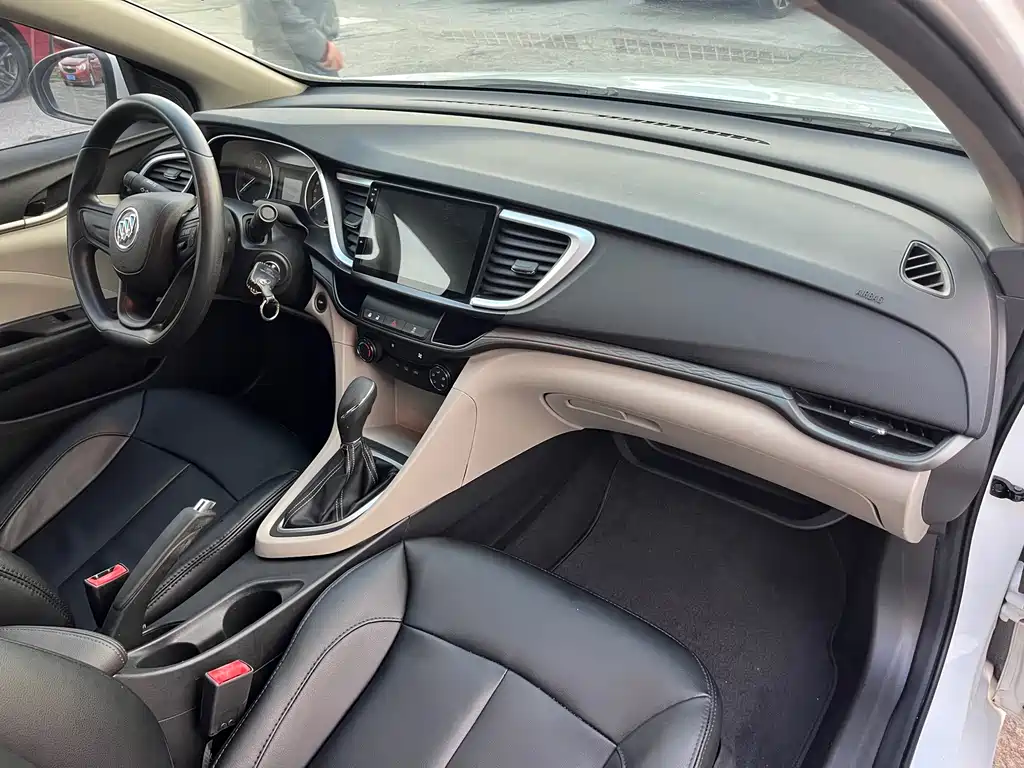 Buick Excelle 2016 — фото 14