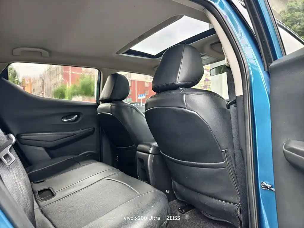 Nissan Bluebird 2019 — фото 10