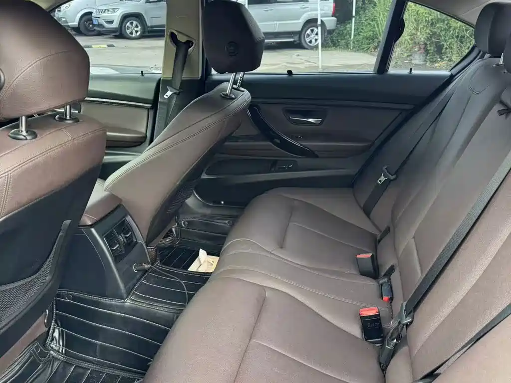 BMW 3 Series 2019