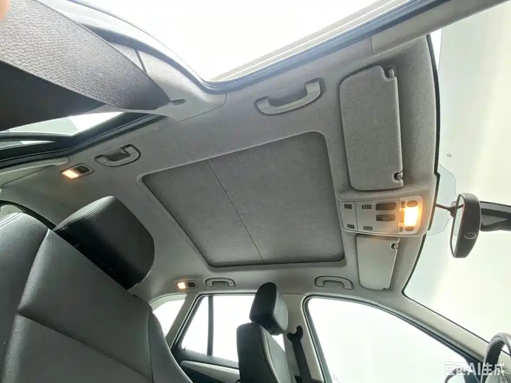 BMW X1 2014 — фото 14