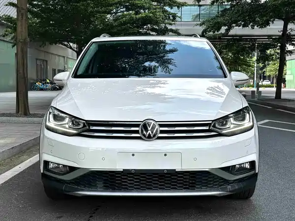Volkswagen Touran 2021